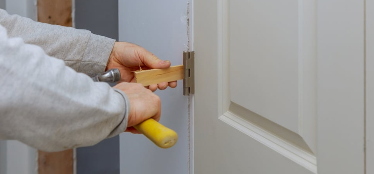 fiberglass entry door repair in Valle Vista